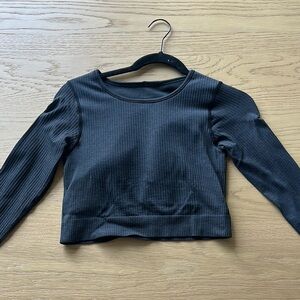 lululemon athletica Black Crop Top
